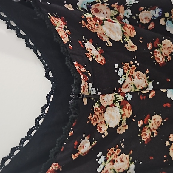 Floral Mini Dress - Picture 5 of 7